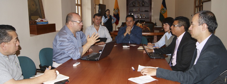 Reunión AME Tungurahua y Ministerio de Educación Unidades Educativas Milenio web