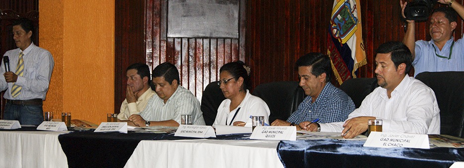 reunión alcaldes regional 7 con ministro de educación sobre infraestrucutra educativa web